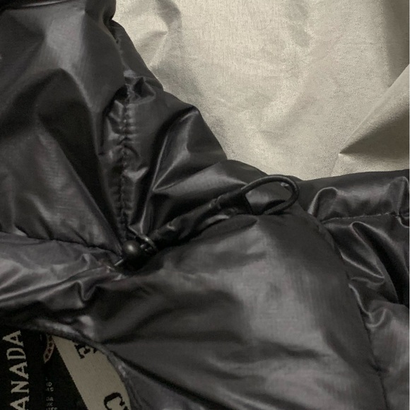 Canada Goose Black Puffer Jacket - Picture 8 of 9